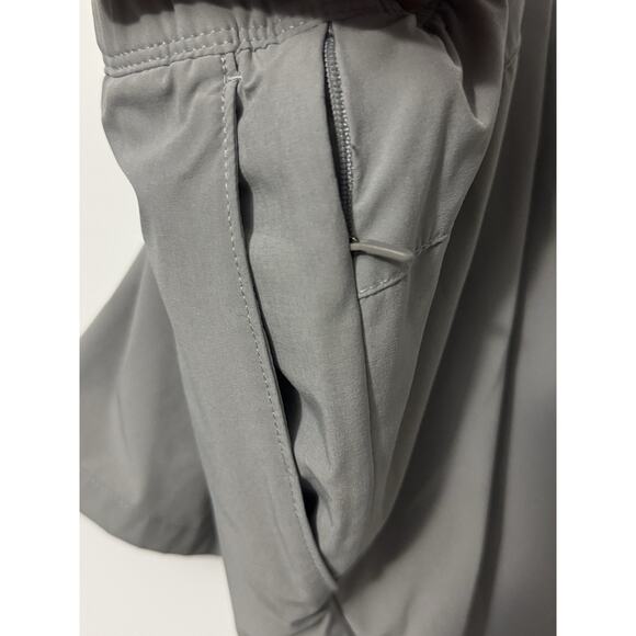 The North Face Men's Wander Shorts - Gray - Size S - PRELOVED - Picture 5 of 7